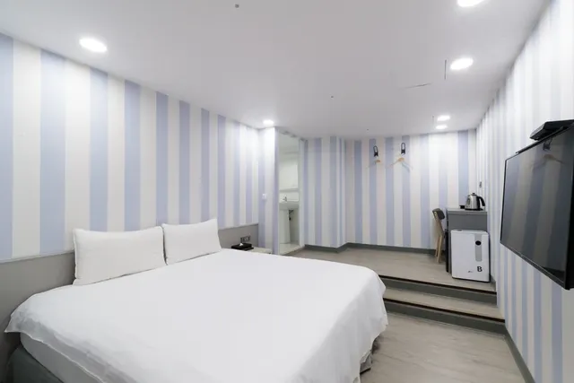 歐法行旅 O Fun Hotel-豪華雙人床(無窗)-2