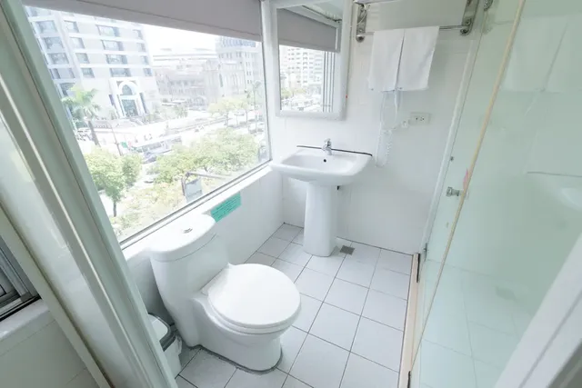 歐法行旅 O Fun Hotel-豪華雙人床(有窗)-11