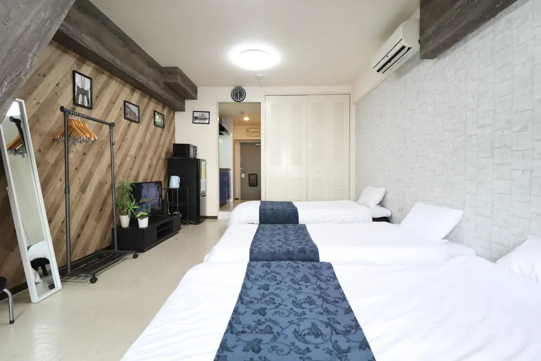 AEF: 黑門市場旅居｜日本橋站步行2分