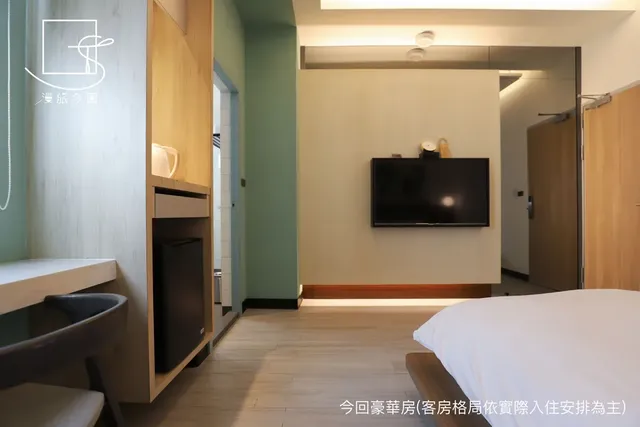 漫旅今回｜近台南火車站-豪華雙人房-6
