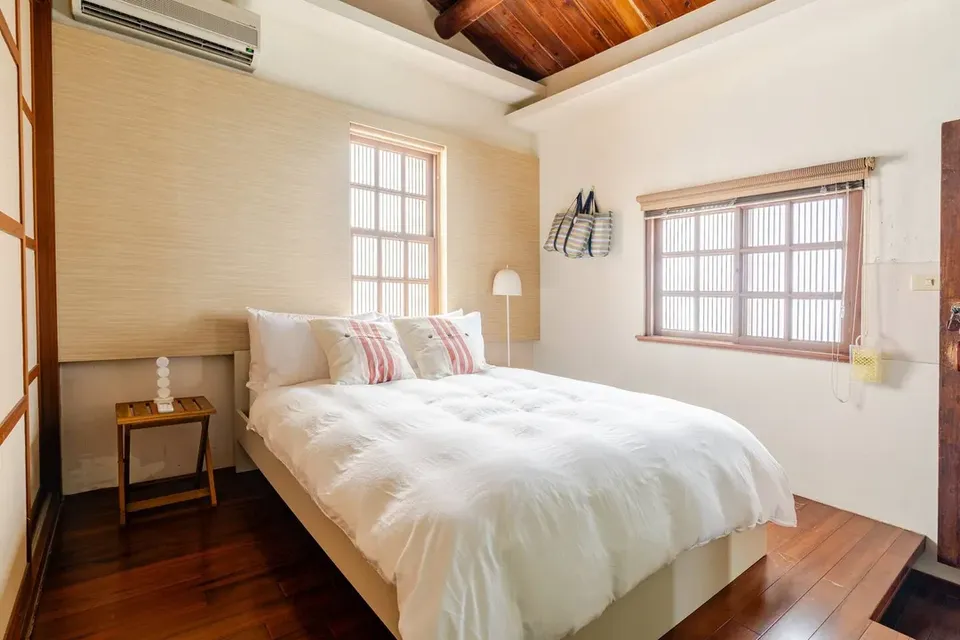 臺窩灣 Tayouan Villa 2-12人包棟 全新房間4房6衛4床2廳1廚房/台南特色民宿、位於安平老街｜Tainan Traditional House｜FortZeelandia-包棟｜4間安平客房、4張雙人床-3