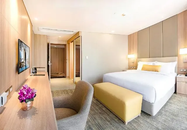 曼谷天空風景酒店(SKYVIEW Hotel Bangkok - SHA Extra Plus)-尊貴特大號床房｜一人入住（含早餐）(Grand Premier Room for 1 PAX with breakfast)-2