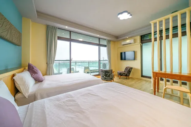 BabyHouse-Stylish Quadruple Room-13