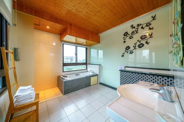 BabyHouse-Stylish Quadruple Room-11