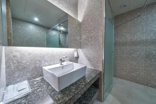 BON 飯店-標準雙人房-5