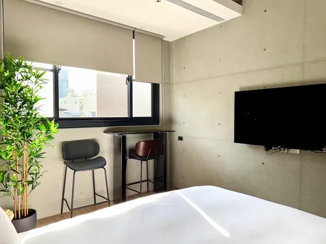廣發寓所｜近國華街商圈、可包棟-經典雙人房-無浴缸-2
