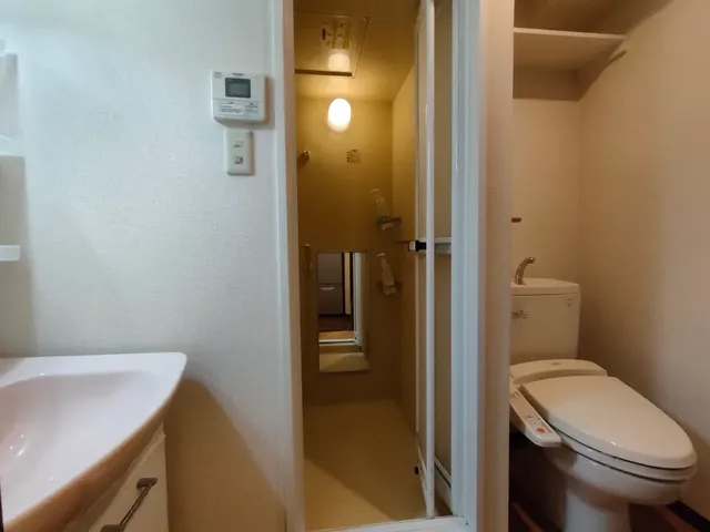 Within walking distance of Airport Bus Terminal/JR Namba Station, 5 minutes walk from JR Ashiharabashi Station, 1 room per floor-South Village 601-3