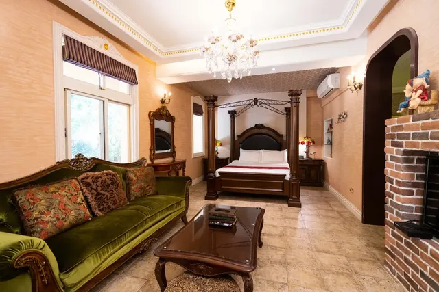 XinYuan-Cake Castle(3 room)-10
