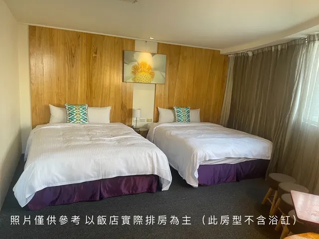 딩촨 호스텔 Ding Chuan Hotel-Stylish quadruple room-3