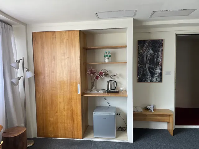 딩촨 호스텔 Ding Chuan Hotel-Stylish quadruple room-6