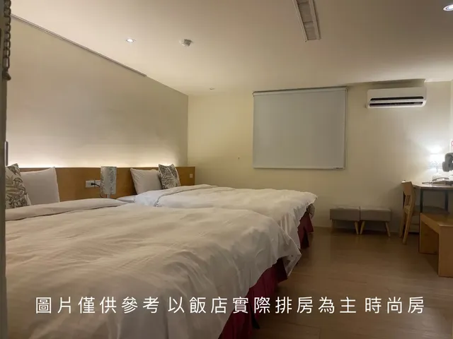 딩촨 호스텔 Ding Chuan Hotel-Stylish quadruple room-5