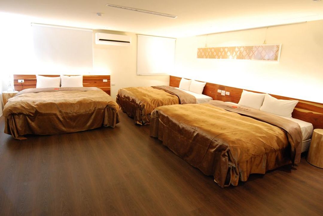 딩촨 호스텔 Ding Chuan Hotel