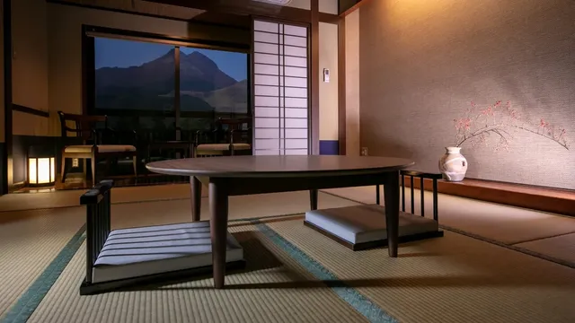 [Guest room on the Yufudake side] View the ever-changing Yufudake