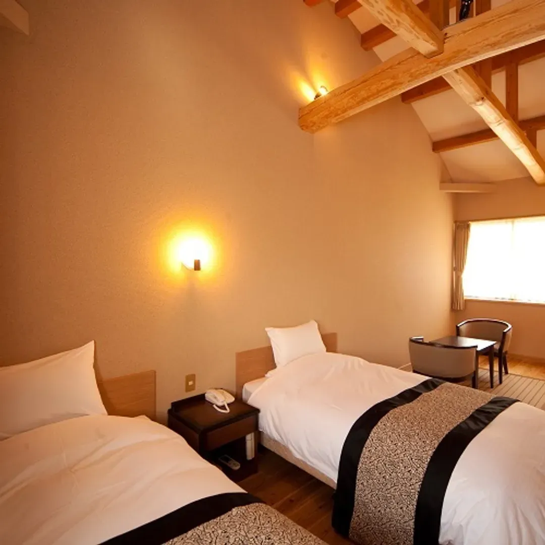 Yufuin Onsen Kutsurogi no Yado Nanakawa