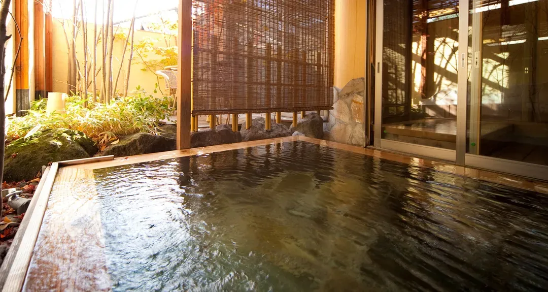 Yufuin Onsen Kutsurogi no Yado Nanakawa