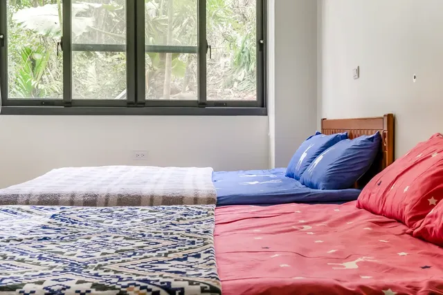 Shen-Lu-Ju B&B-Quadruple room with shared bathroom-2