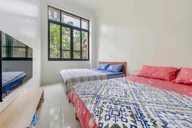 Shen-Lu-Ju B&B-Quadruple room with shared bathroom-3