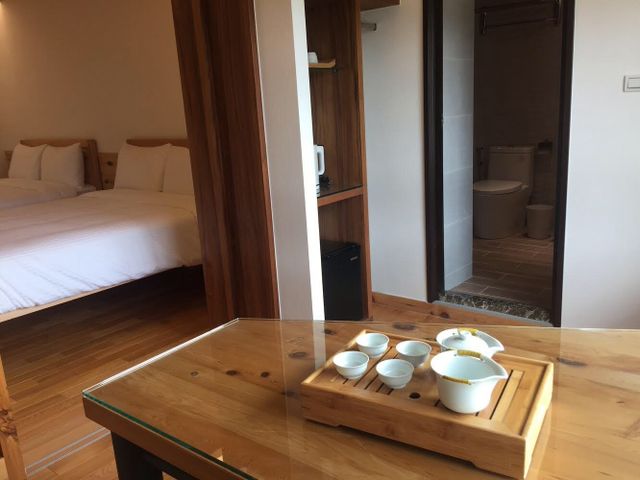 Back Mountain Guest House A Hall-Mountain quadruple room-6