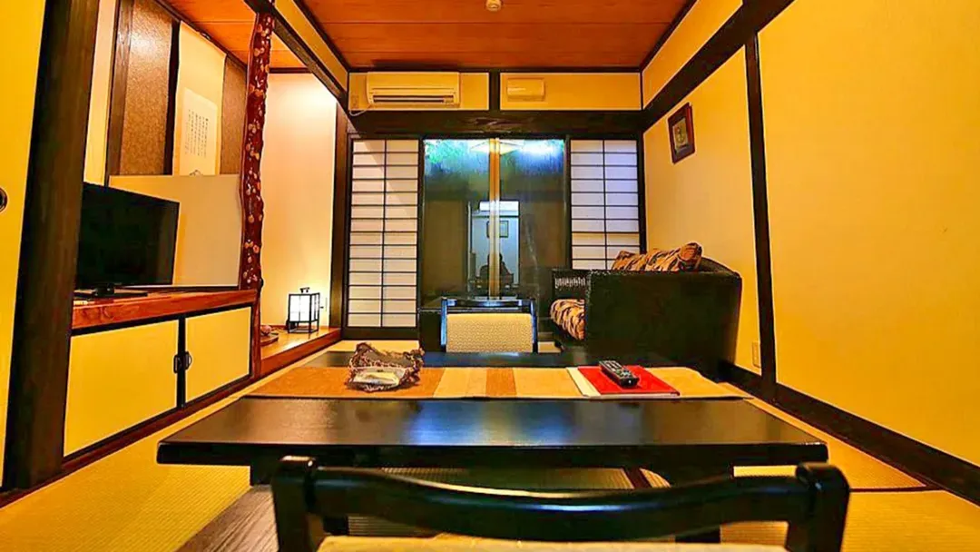 由布院温泉 御宿 由府兩築｜金鱗湖步行10分/近花卉村
