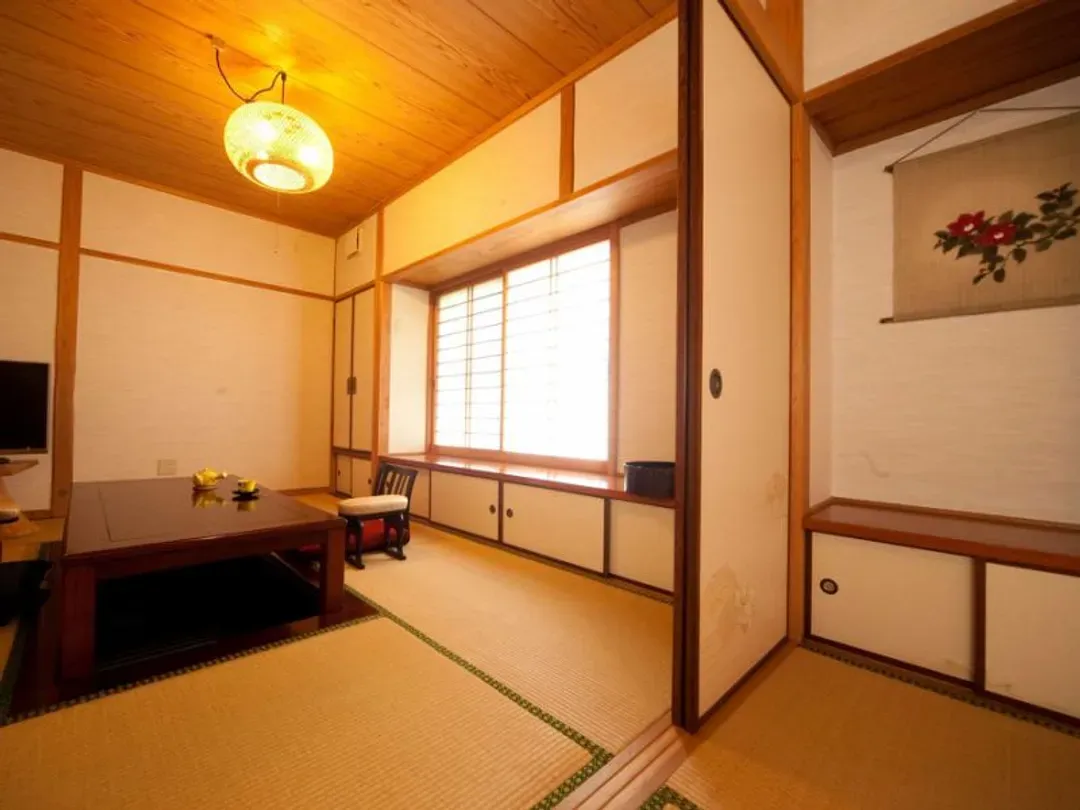 Yufuin Onsen Oyado Uraku