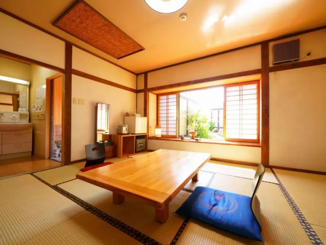 Yufuin Onsen Oyado Uraku