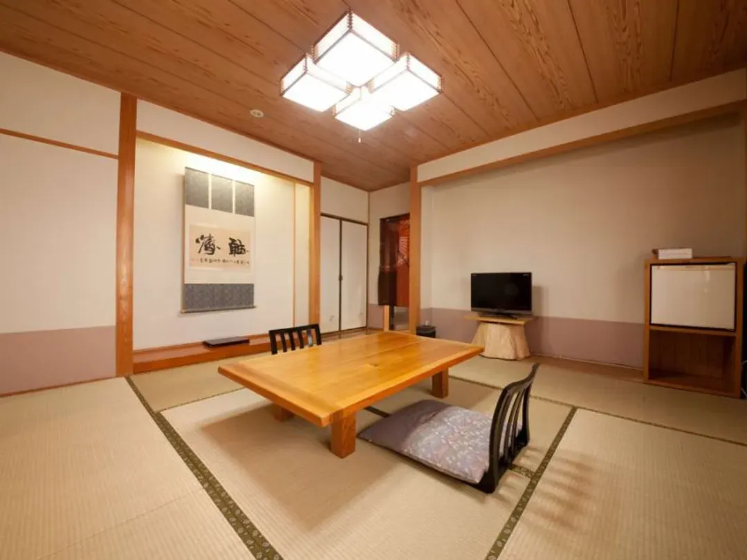 Yufuin Onsen Oyado Uraku