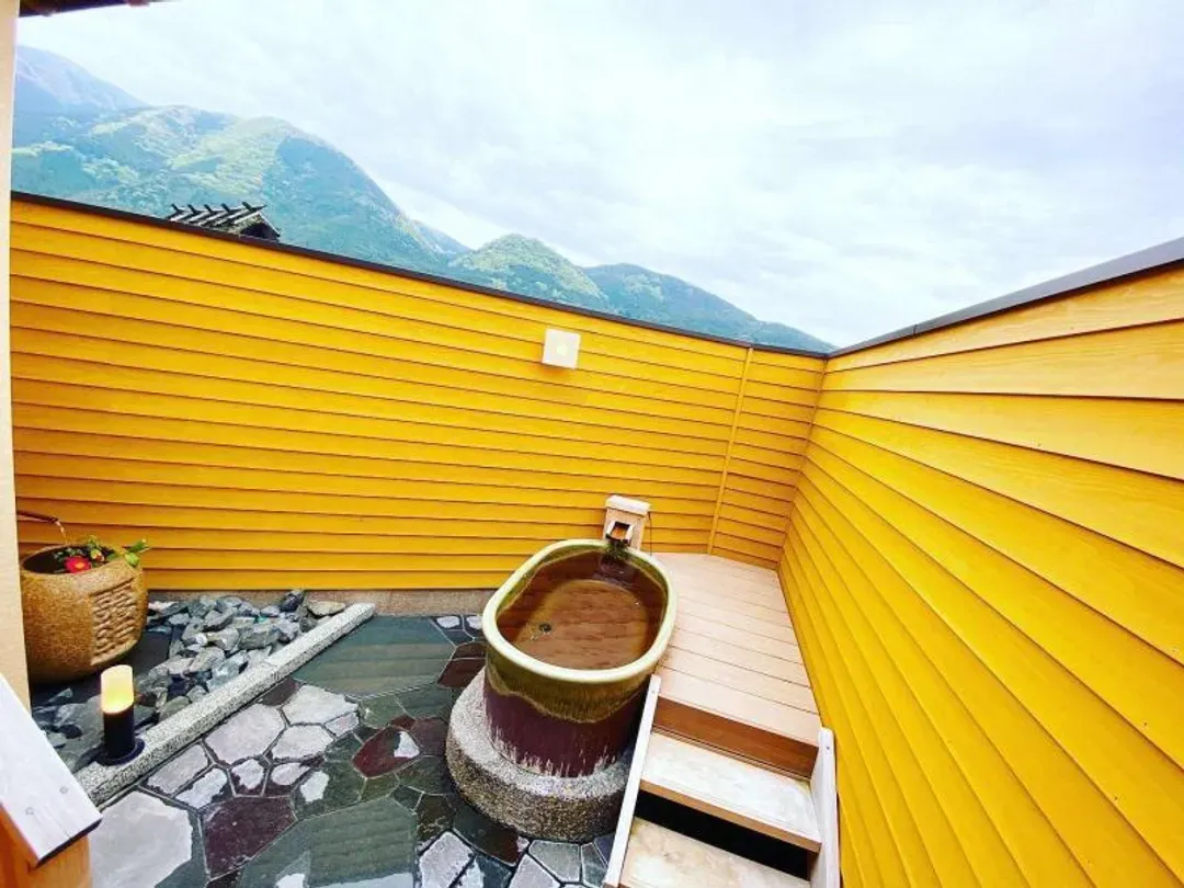 Yufuin Onsen Oyado Uraku
