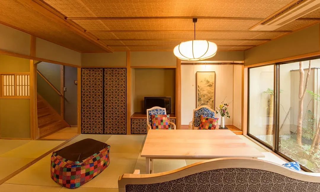Yufuin Onsen Soan Kosumosu