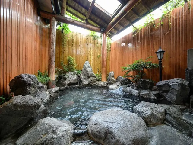 由布院溫泉 旅館 古都之花心｜由布院站歩行10分/近金鱗湖-【白ゆり・あかね荘】別館：6畳＋4.5畳和洋室（附淋浴設施）【不挑房】-6