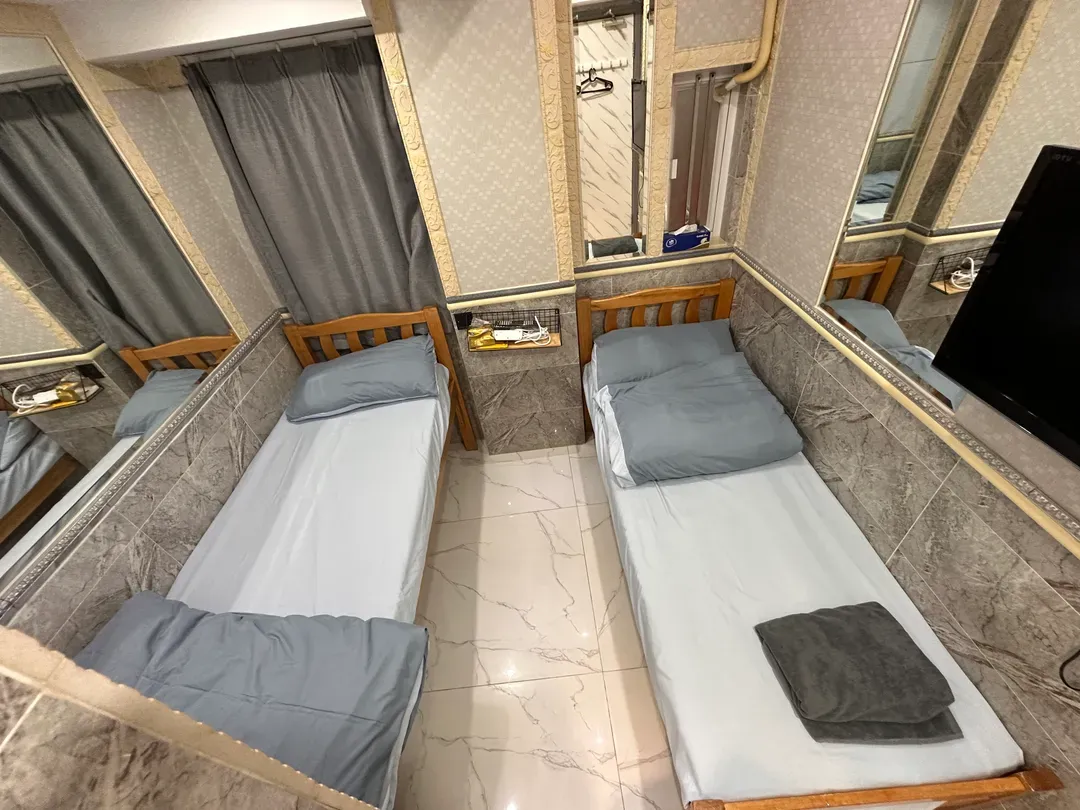 TAB HOTEL