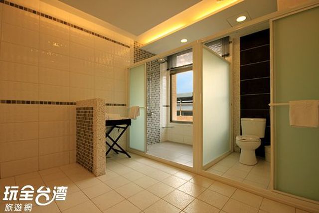 南投集集山魚水渡假飯店-8人房 / 家族八人套房-5