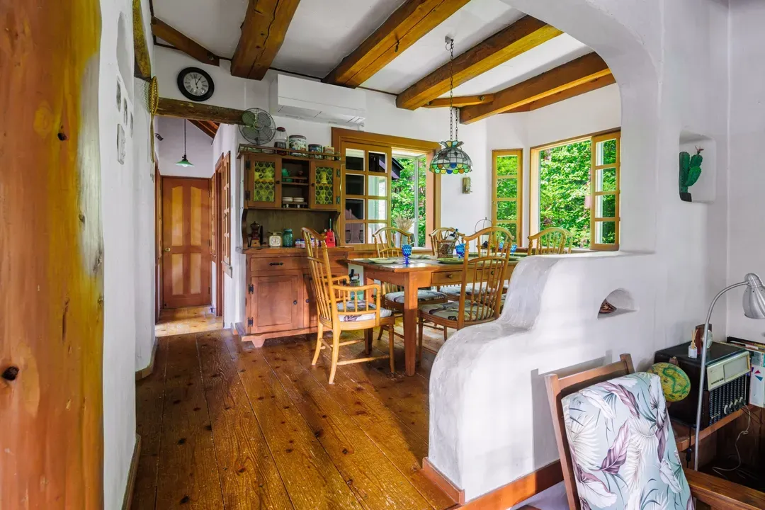 Laid Back Chalet