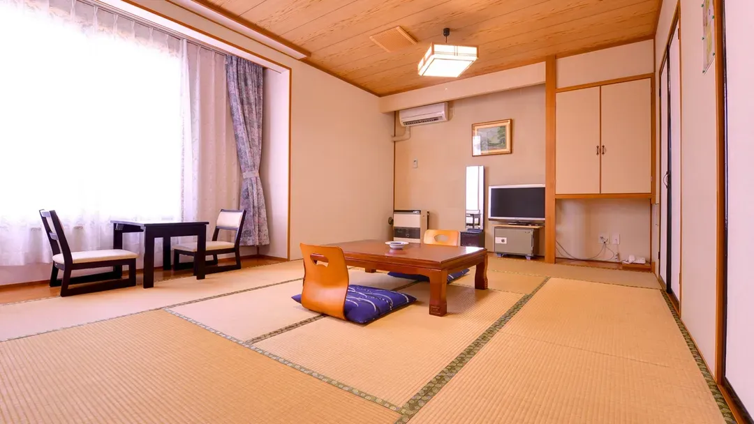 海與絕景 濱彩旅館 男鹿｜JR 男鹿站開車13分鐘