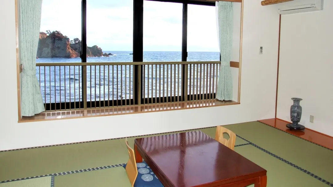 海與絕景 濱彩旅館 男鹿｜JR 男鹿站開車13分鐘