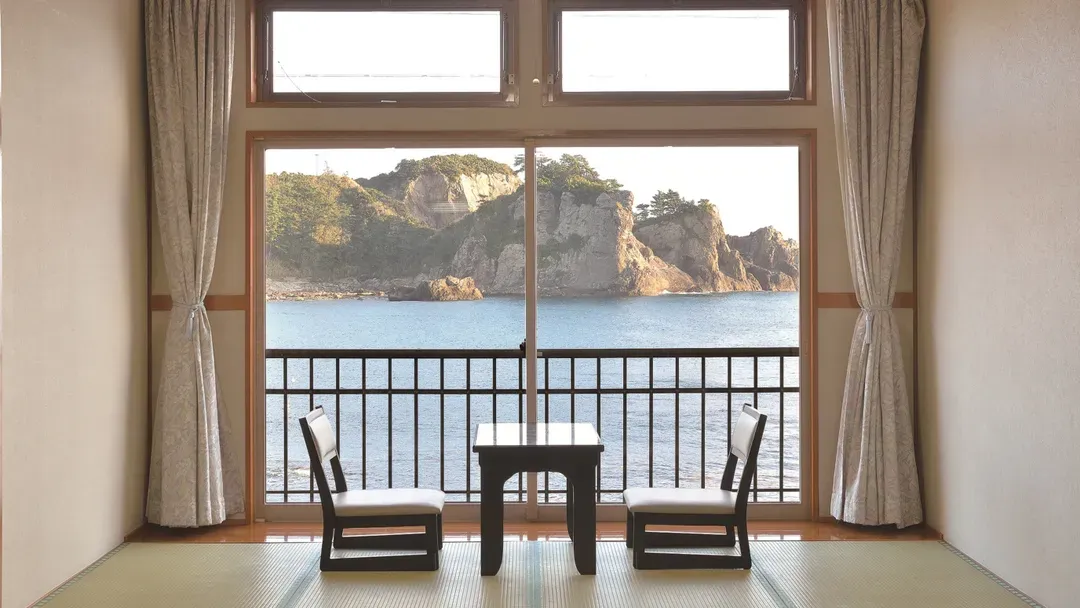 海與絕景 濱彩旅館 男鹿｜JR 男鹿站開車13分鐘