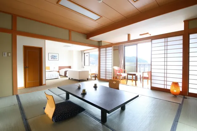 West Building Japanese and Western Room-View Lake View-