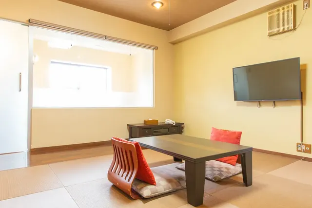 Room 201 Special Japanese-style room with family bath