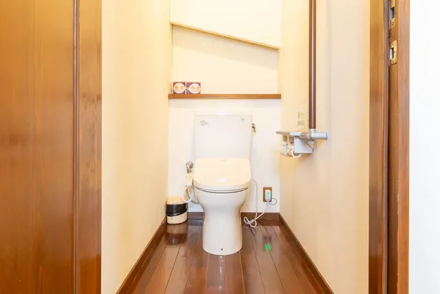 Room 201.203 Step-free toilet