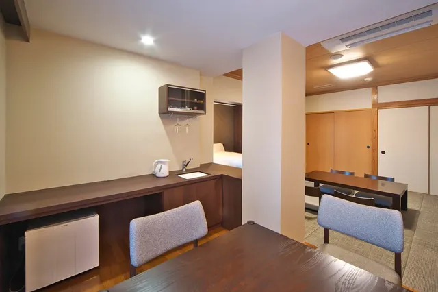208 Japanese and Western rooms
