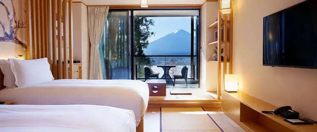 雲之上富士飯店｜富士山景/河口湖景-尊貴三人房附陽台和露天浴池【不挑房】-2