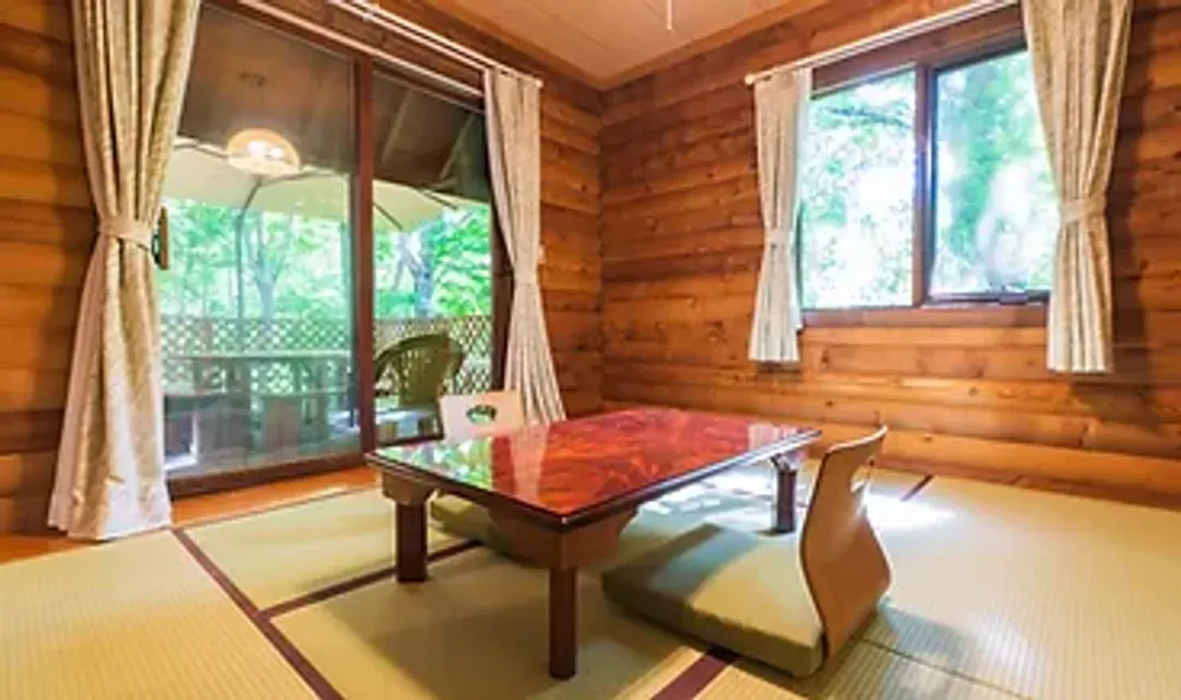 輕井澤小木屋飯店鹽澤之森｜輕井澤站開車8分/近輕井澤繪本之森美術館