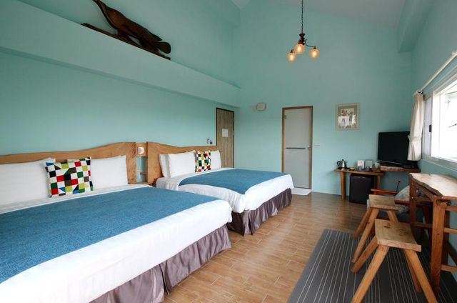 Bonjour Be'Be' Hostel-Summer color bath soup four-room-3