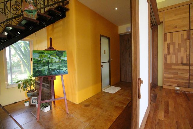 Bonjour Be'Be' Hostel-Wind color double room-8