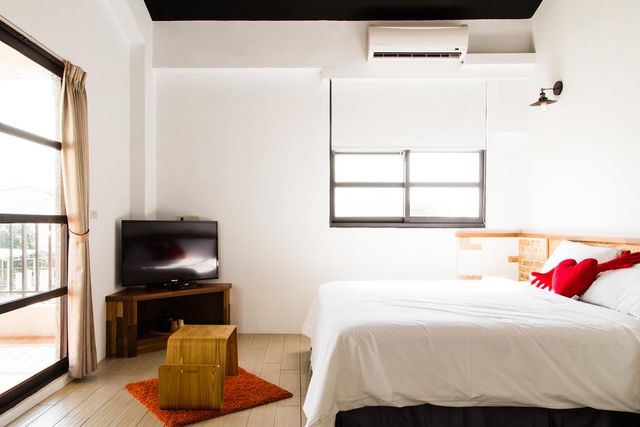 Oat booth-Deluxe double room-2