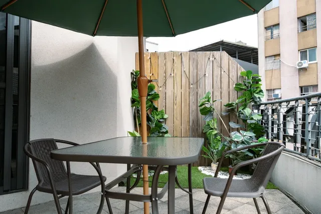 MEANDER 1948-Deluxe Balcony Room-5