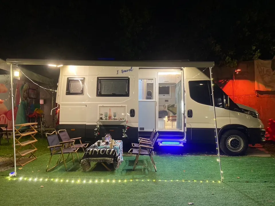 川夏野奢露營區丨獨家8折起！一泊二食神殿帳、豪華露營車-雙人自走式露營車-7