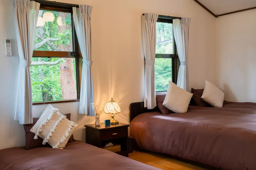 R-house 忍野村旅居