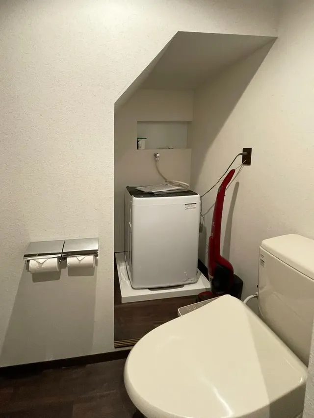 専有バスルーム、洗濯機完備