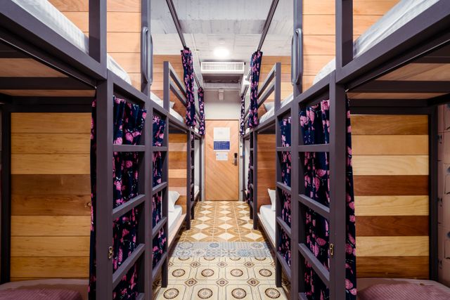 染城港女生房  female single bed backpacker room
