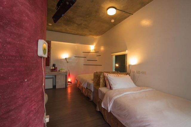 오렌지문 베드 앤 브랙퍼스트-Double Room(Two beds)-2